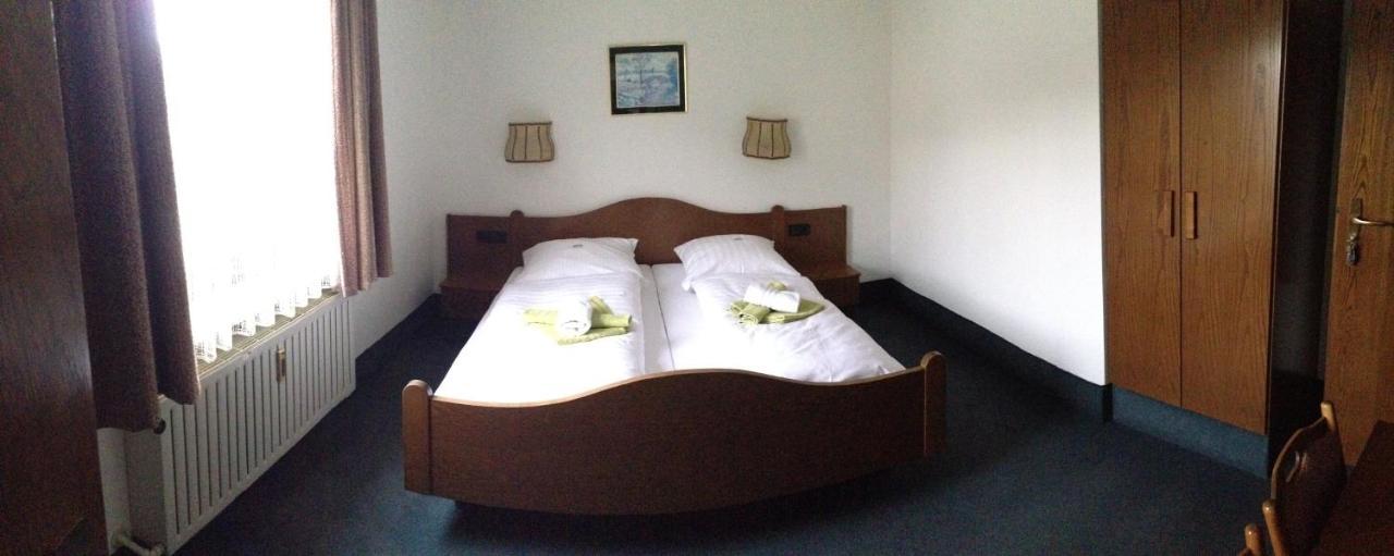 Aparthotel Goldene Rose Ebersbach an der Fils Exterior foto